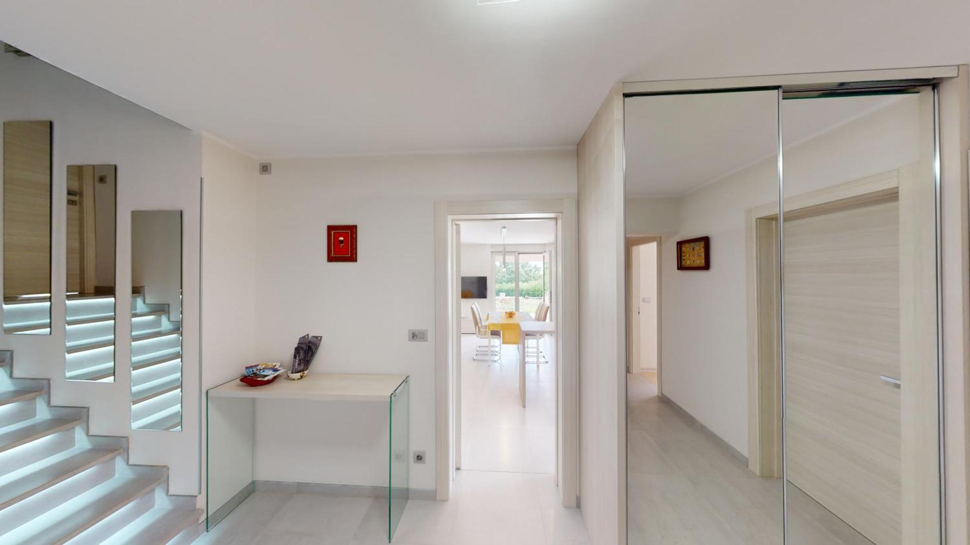 Design Apartment Emerald Viskovo Luaran gambar